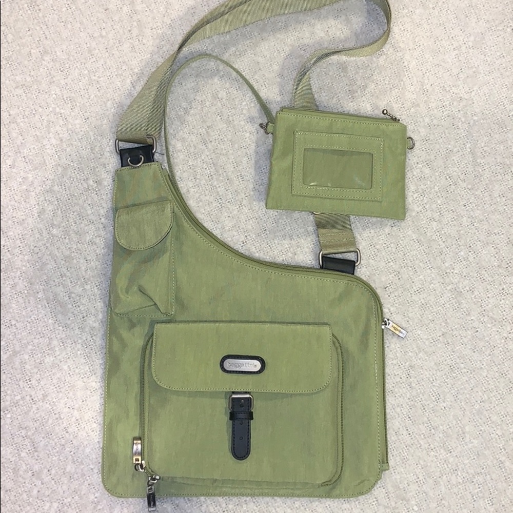 Baggallini Lime Green Crossbody Bag and Wallet